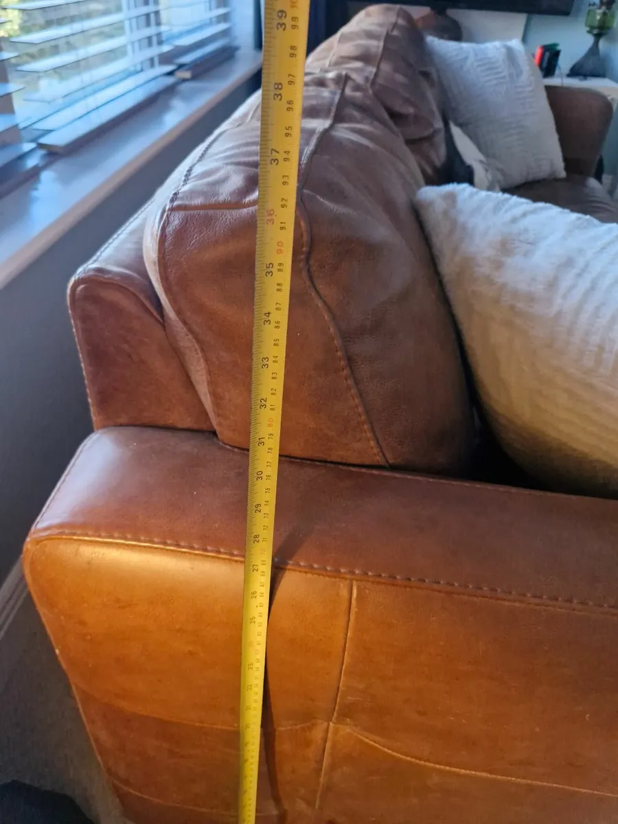 Sofa / Couch -  3 (to 4) Seater Tan Leather - Image 2