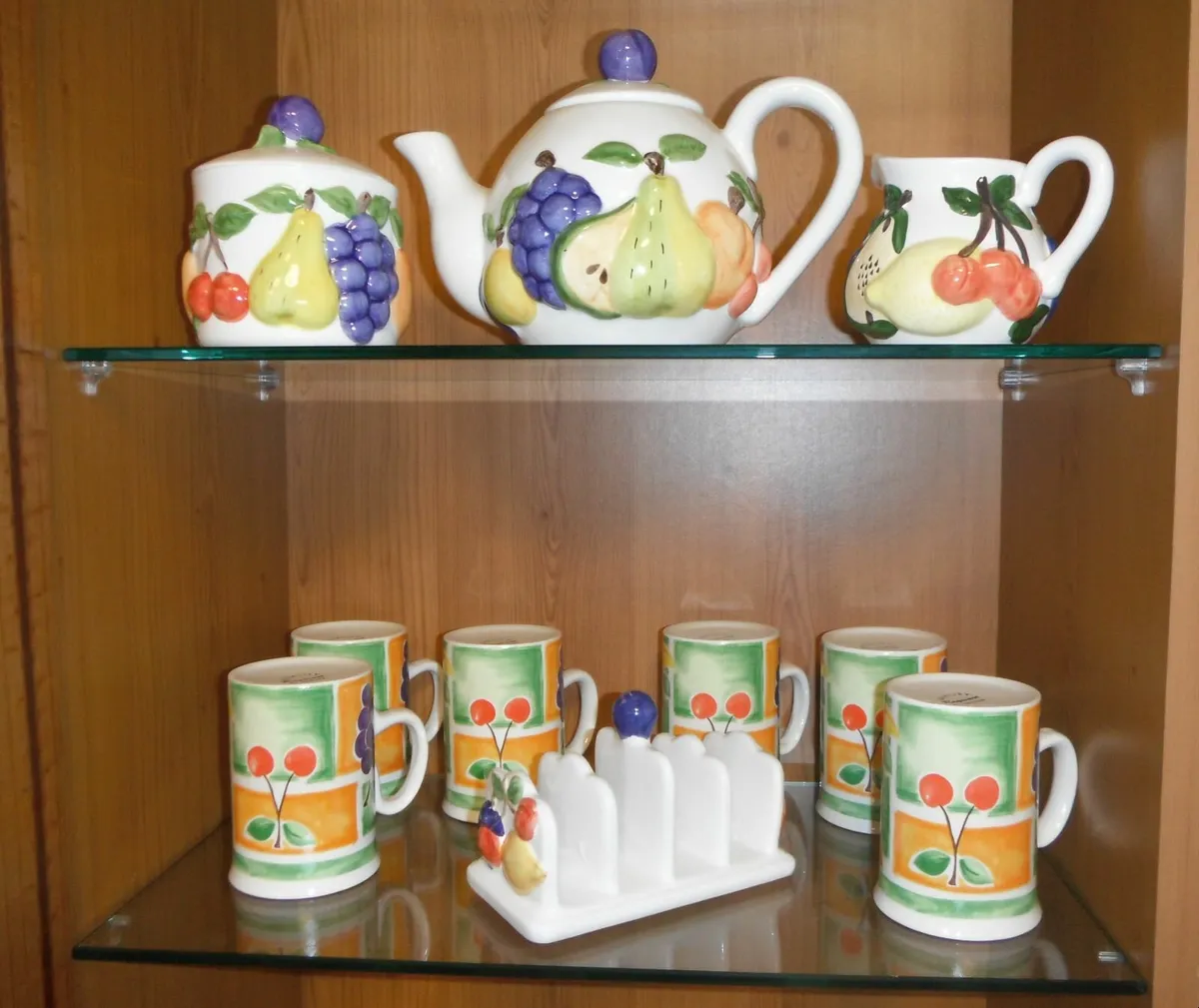 26 Piece Rayware Fruit Design  Tea Set - Image 2