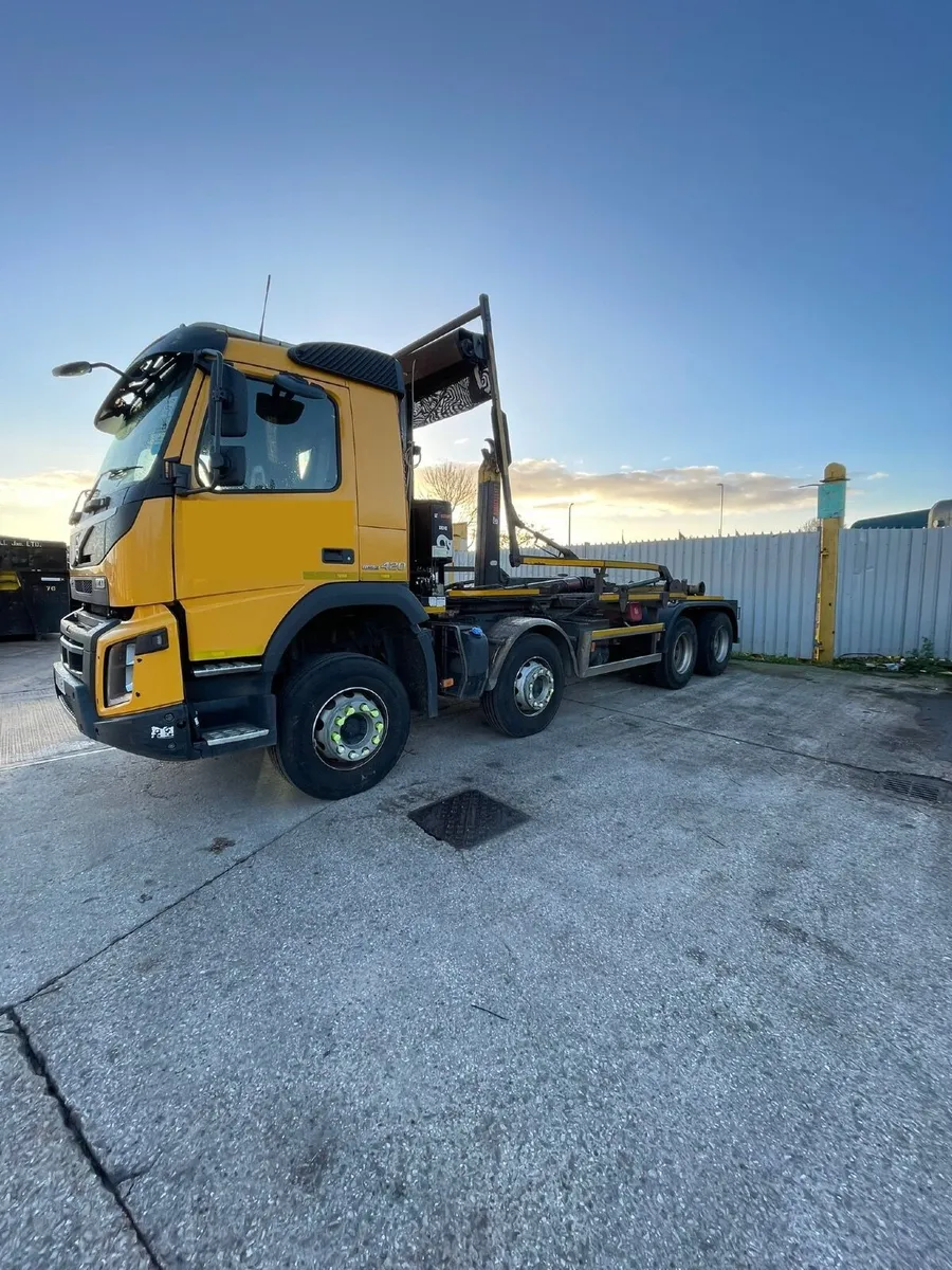 VOLVO FMX  HOOKLOADER  ( 2019 ) - Image 3