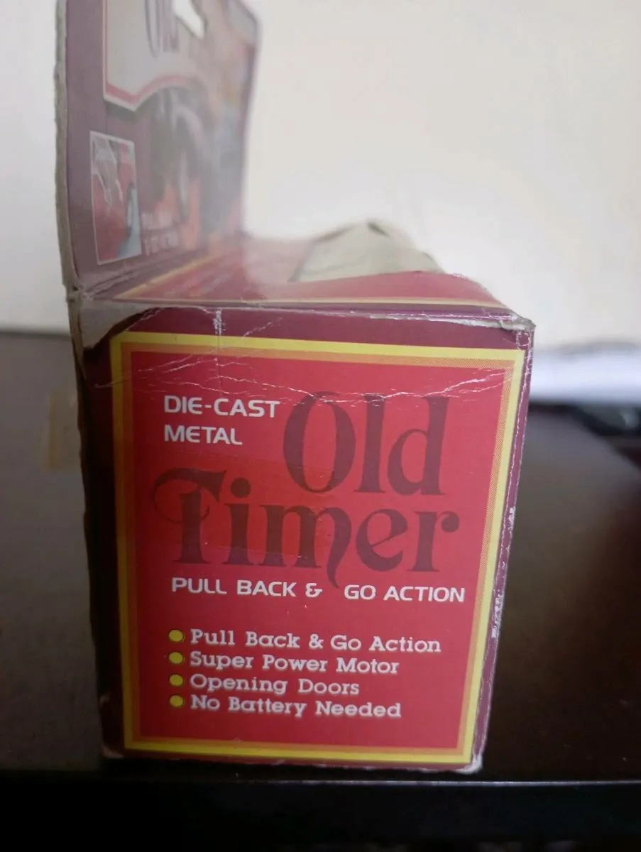 VINTAGE OLD TIME DIE-CAST MODEL CAR - Image 3