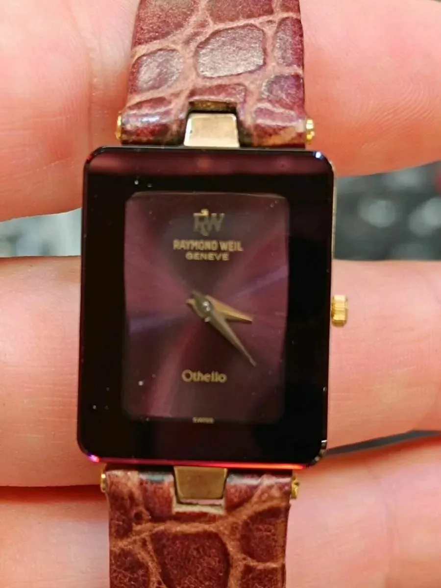Burgundy Raymond Weil Othello Ladies Watch - Image 3