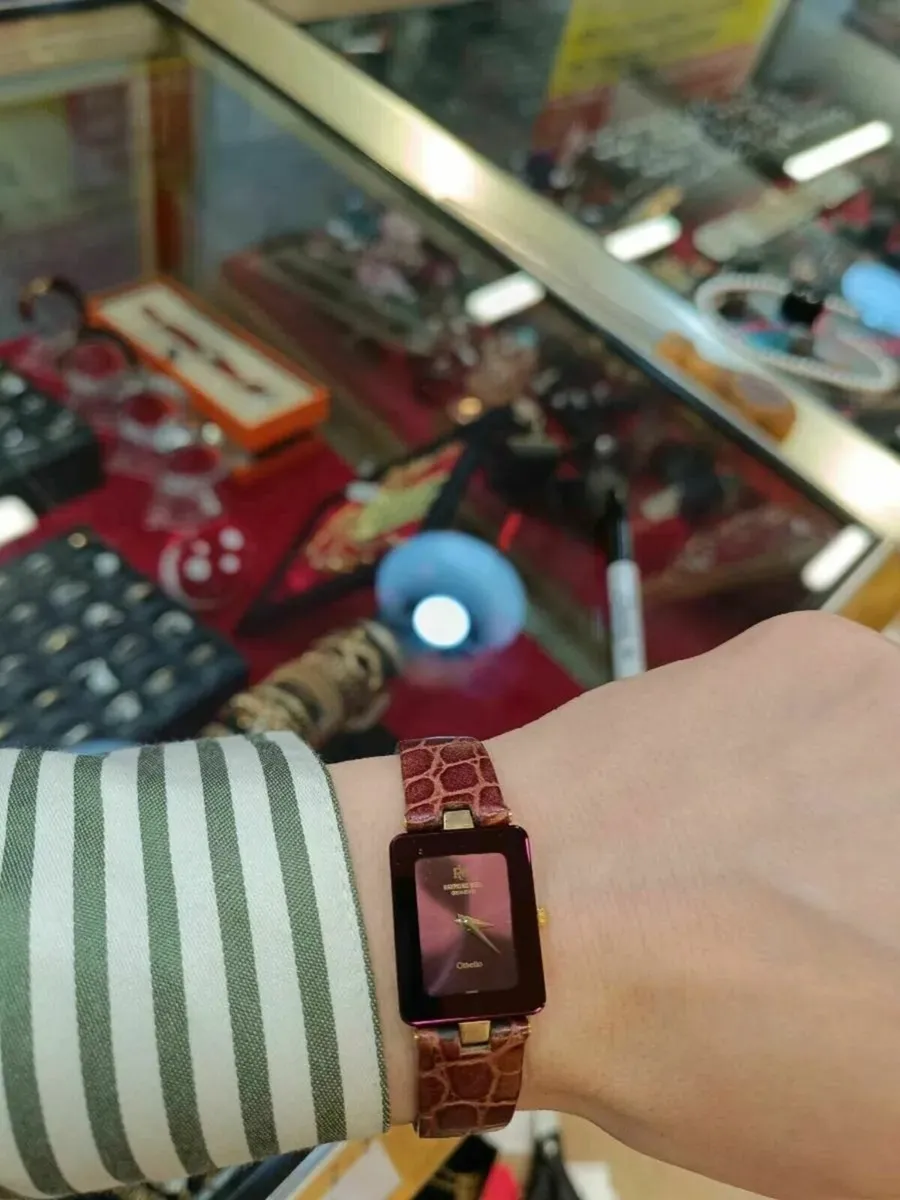 Burgundy Raymond Weil Othello Ladies Watch - Image 4