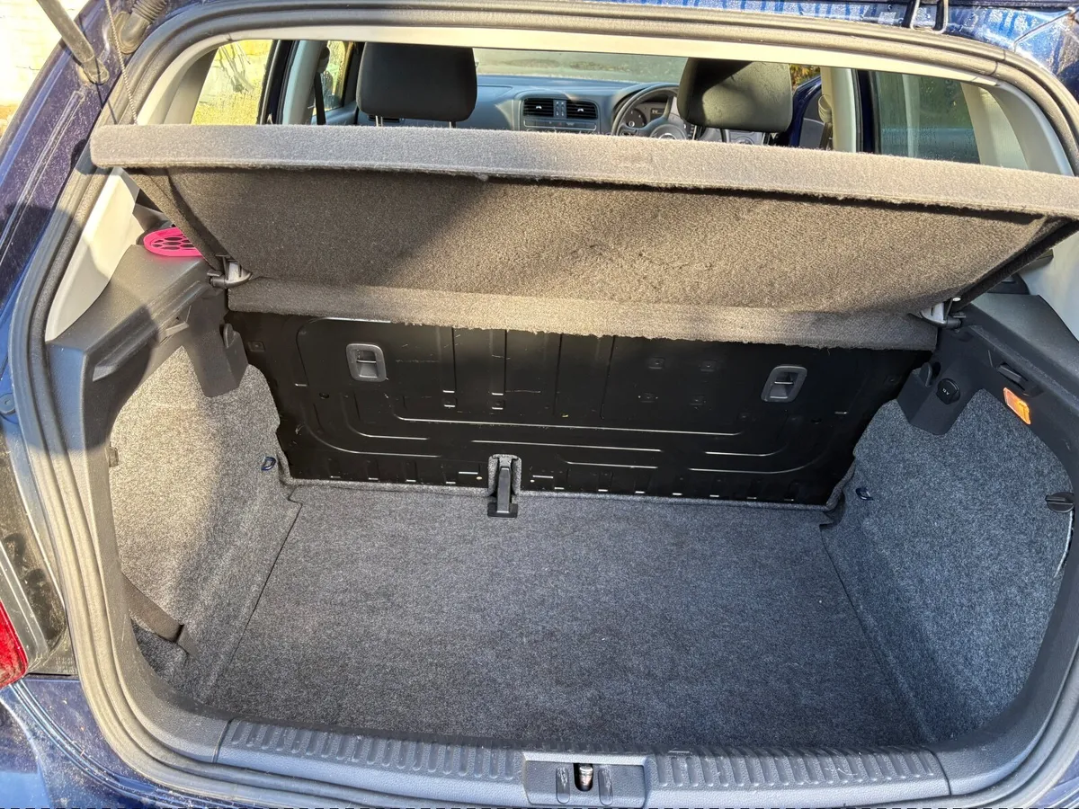 Volkswagen Polo 2010 - Image 3