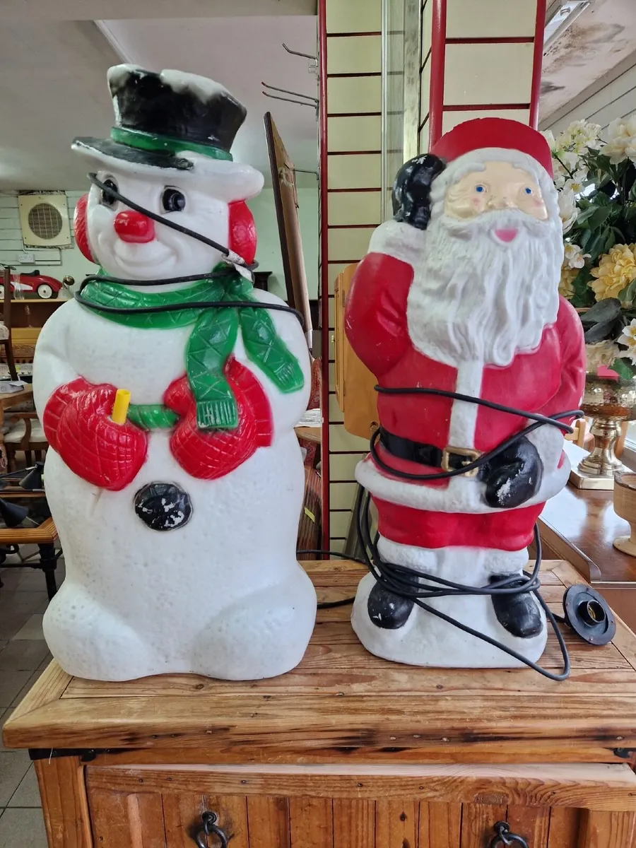 Santa & Snowman Christmas Decoration - Image 1