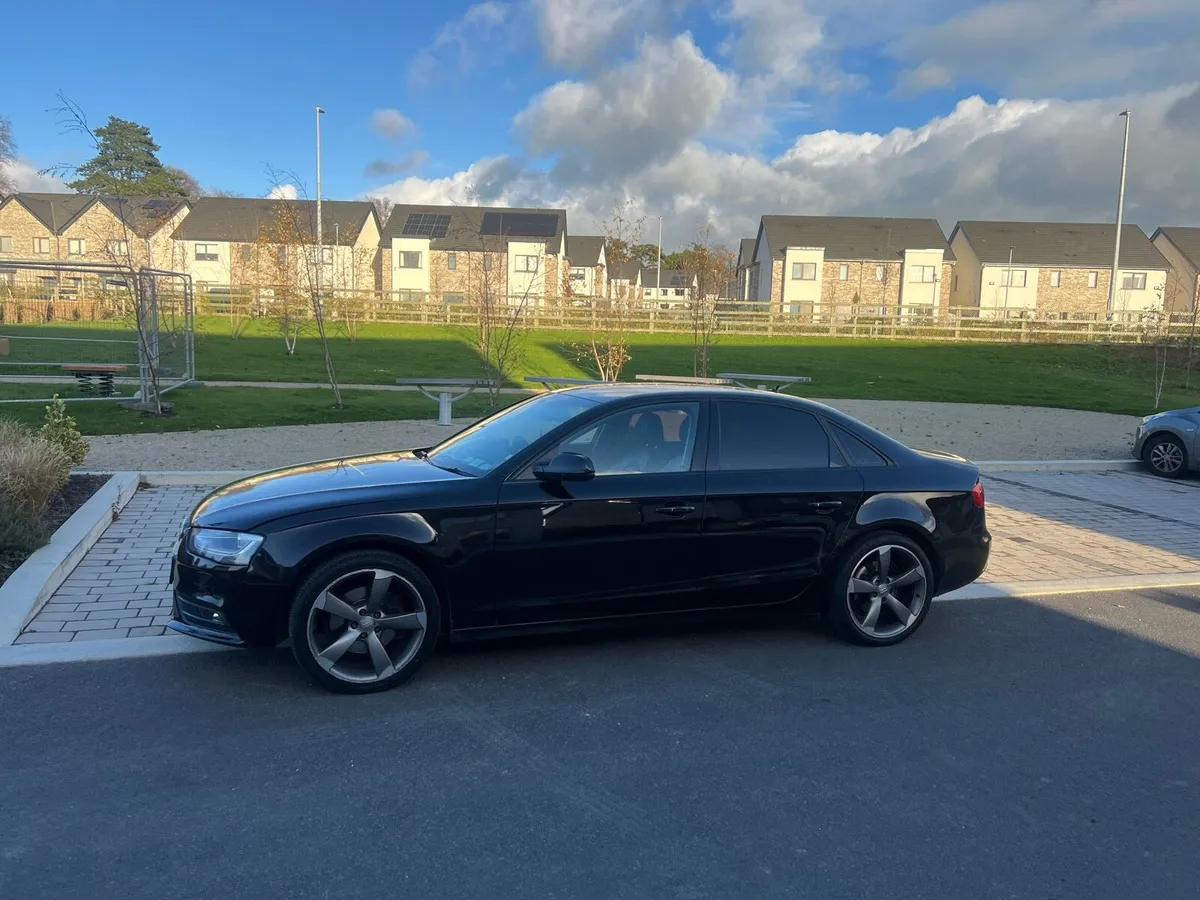 Audi A4 2014 - Image 4