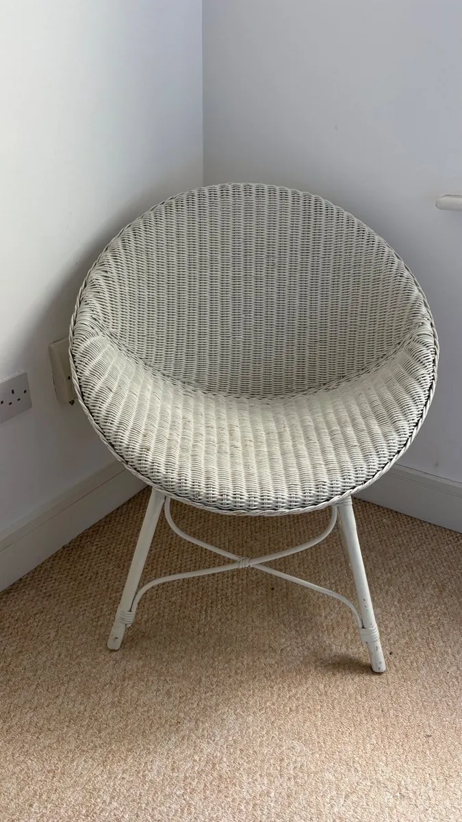Free - wicker chair