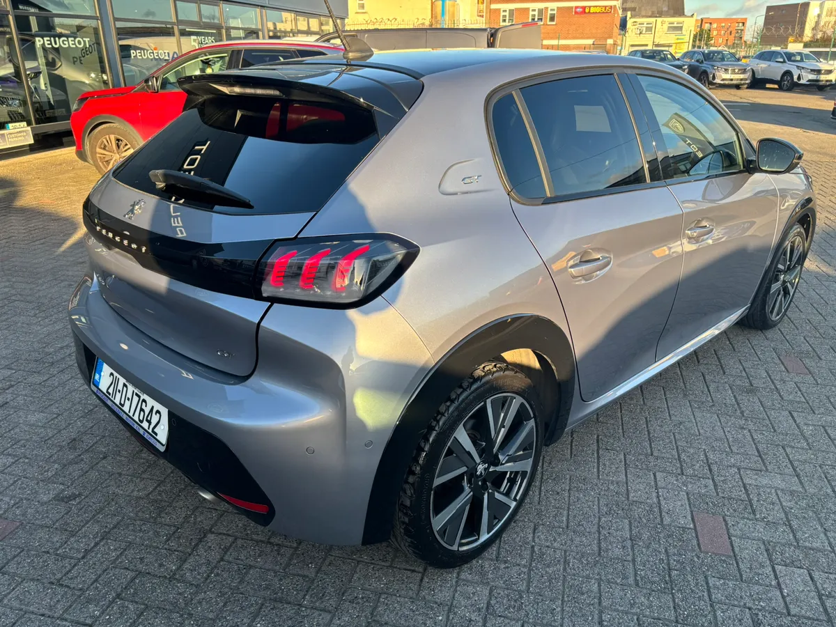 2021 Peugeot 208 GT 1.2 - Image 4