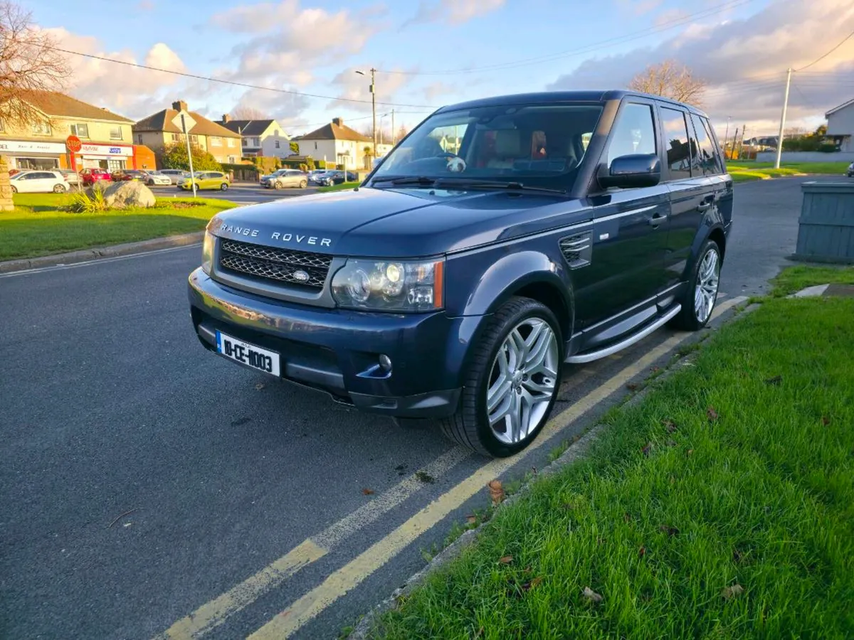 2010 Range Rover Sport CrewCab - Image 2