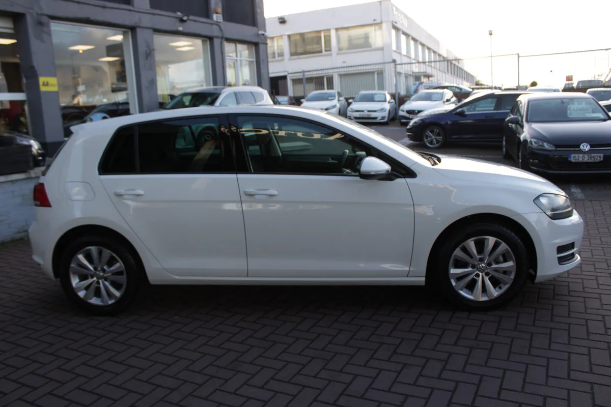 1.2 TSI COMFORTLINE PLUS 5DR HATCHBACK AUTO WITH O - Image 3