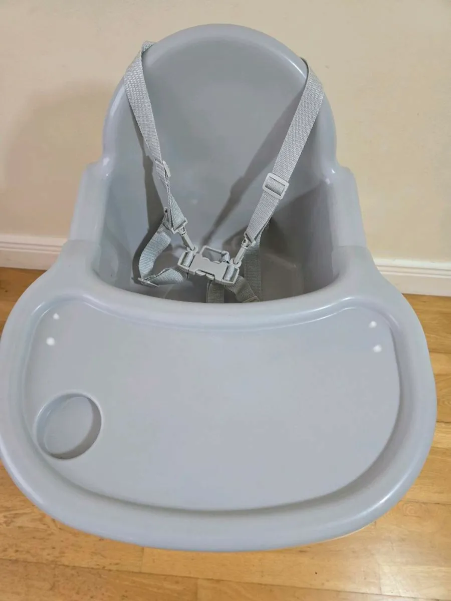 Highchair - Image 4