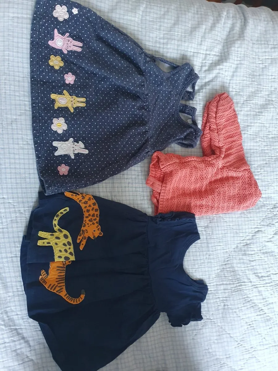 Baby Girl clothes, 6 months - Image 1