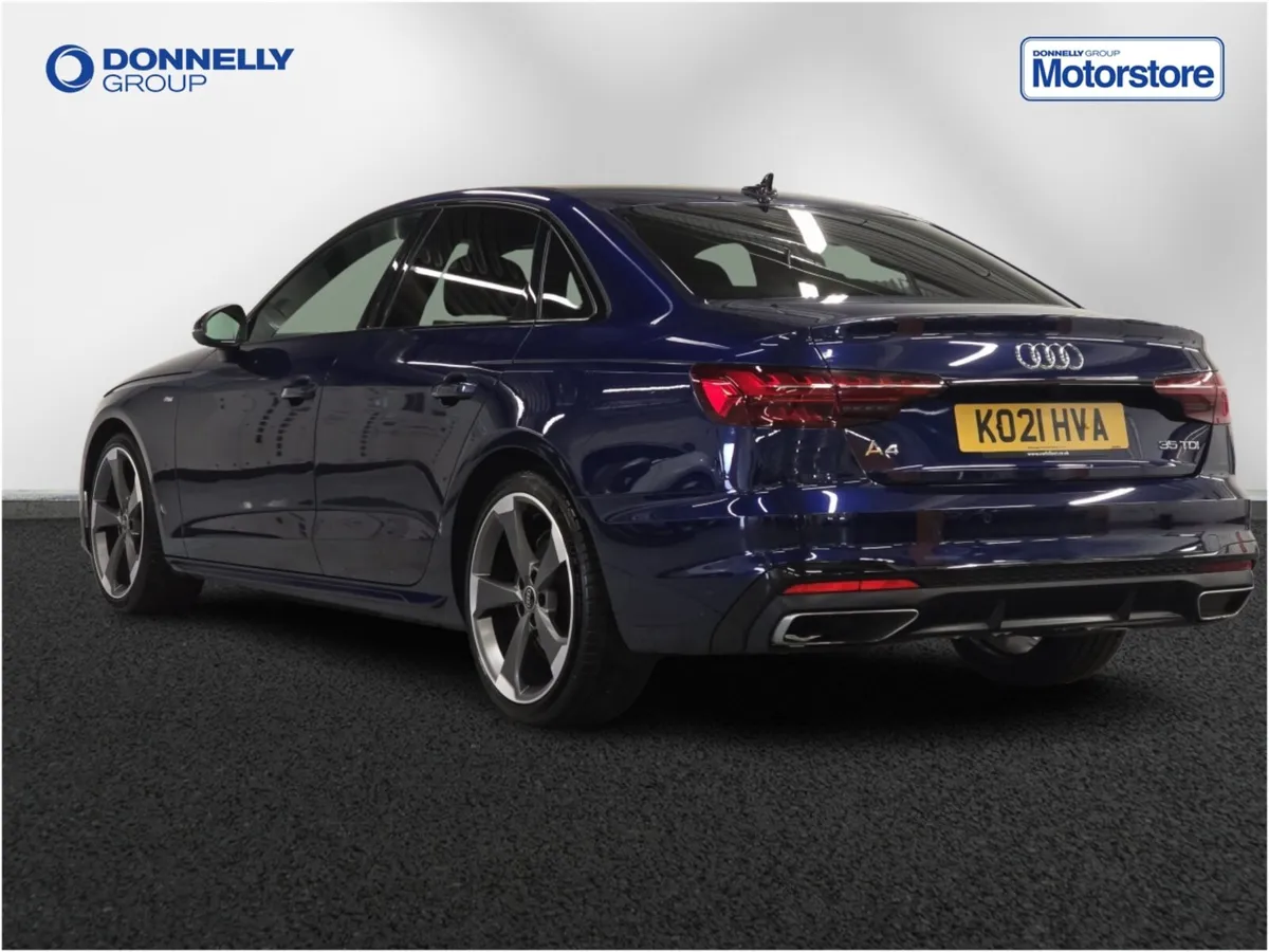 Audi A4 Diesel Saloon Black Edition - Image 2