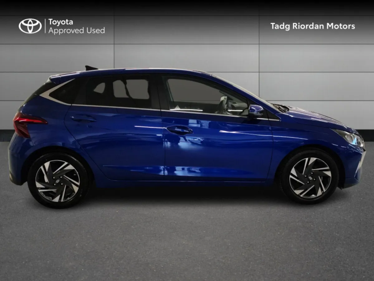 Hyundai i20 DELUXE PLUS 5DR *PRICE REDUCTION* - Image 3