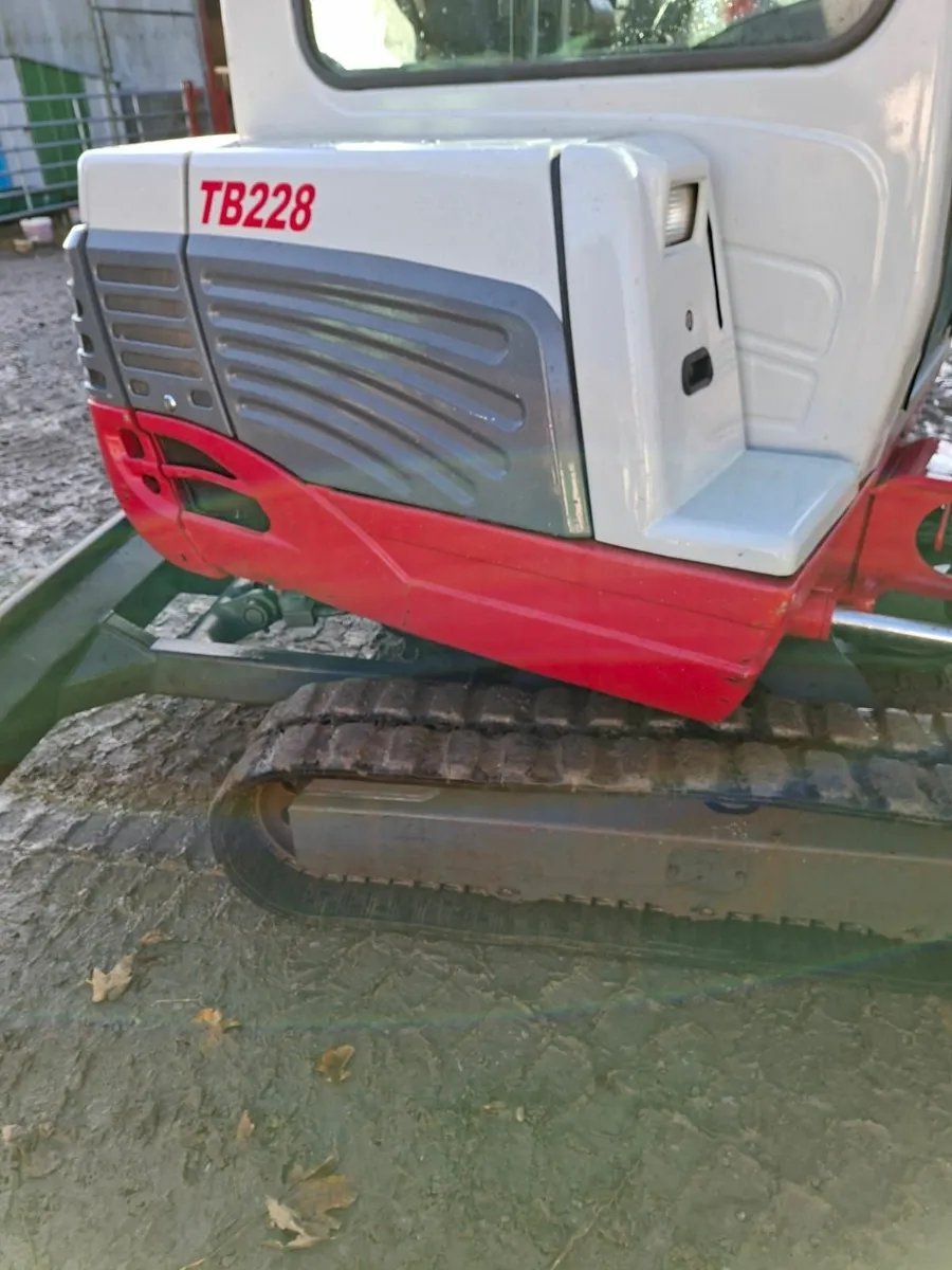 Mini digger - Image 4