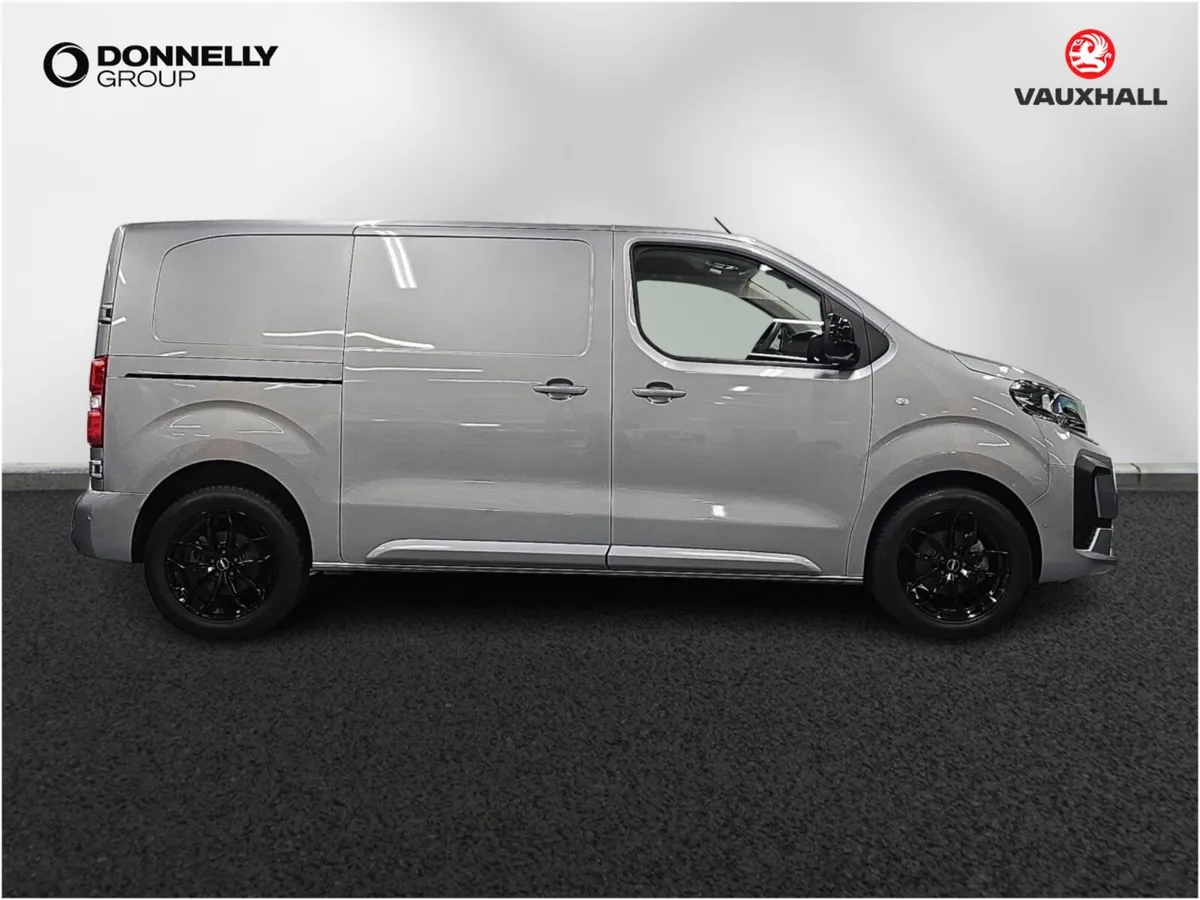Vauxhall Vivaro Diesel Pro - Image 3