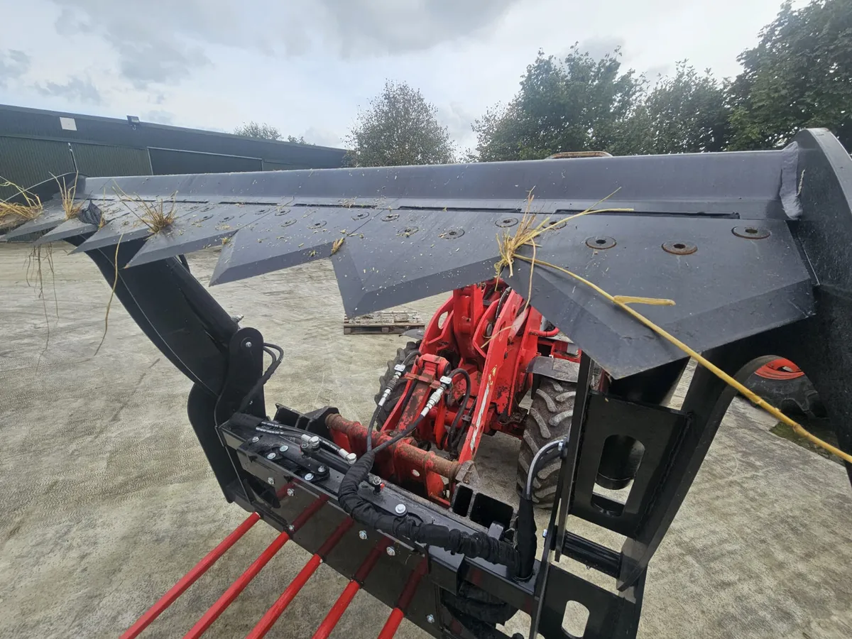 Rhino 1.7 metre bale splitter - Image 3