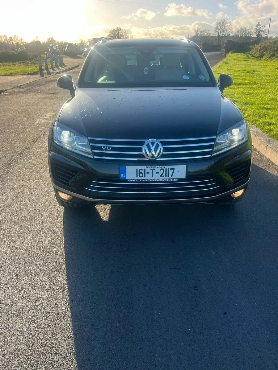 2016 Volkswagen Touareg 3,0 v6 r line - Image 3