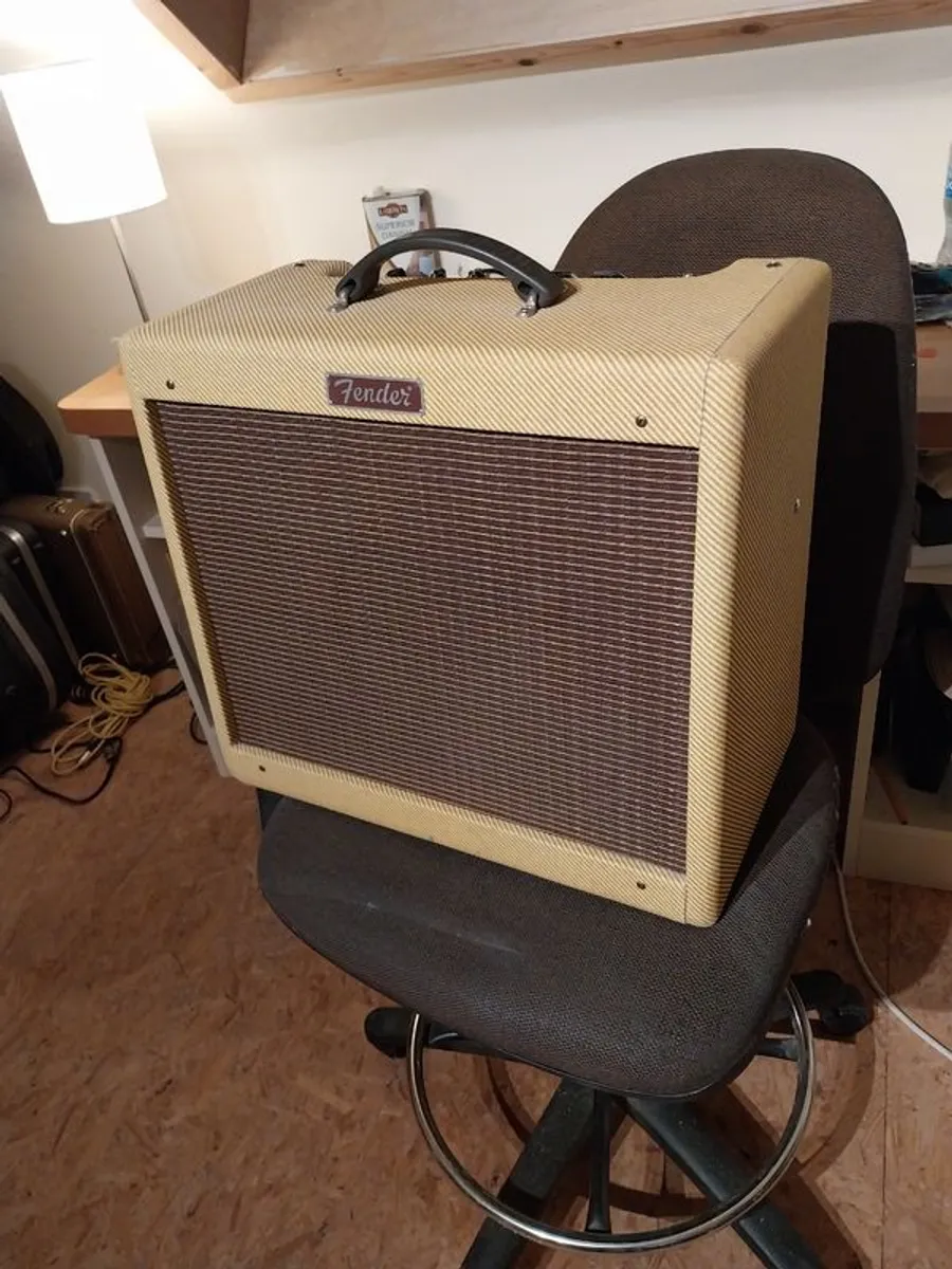 Fender Blues Junior 3 - Image 1