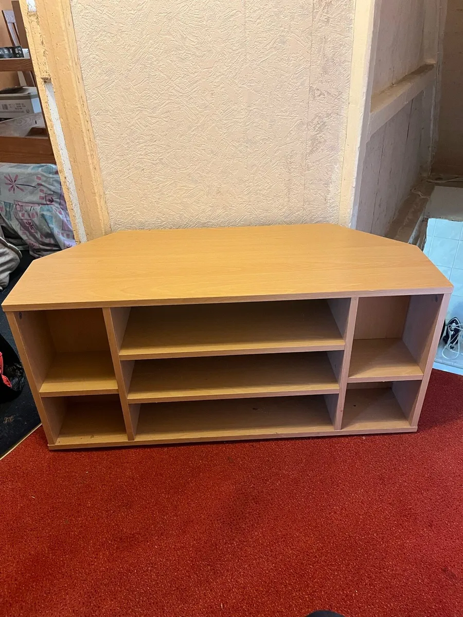 Tv stand - Image 1