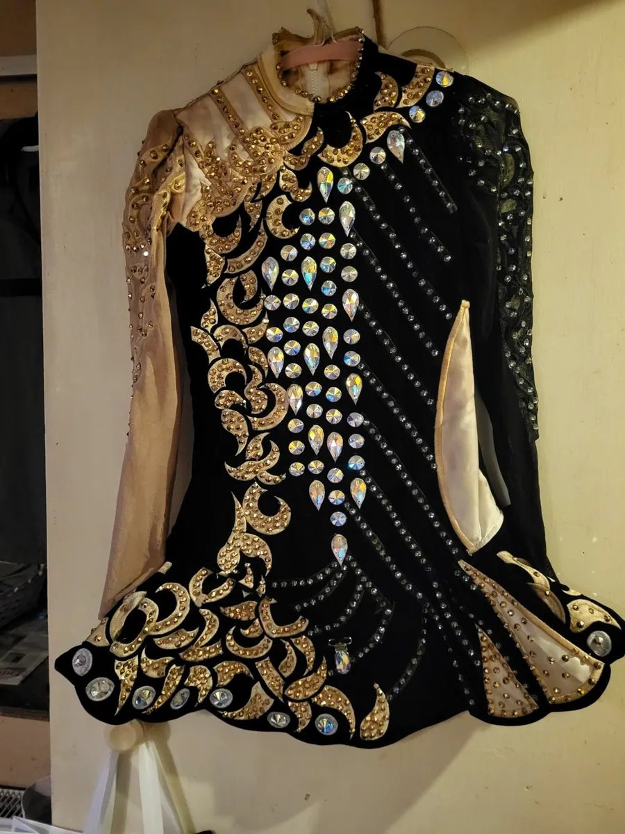 Irish dancing dress - Image 2