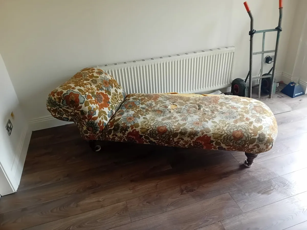 Chaise lounge antique - Image 1