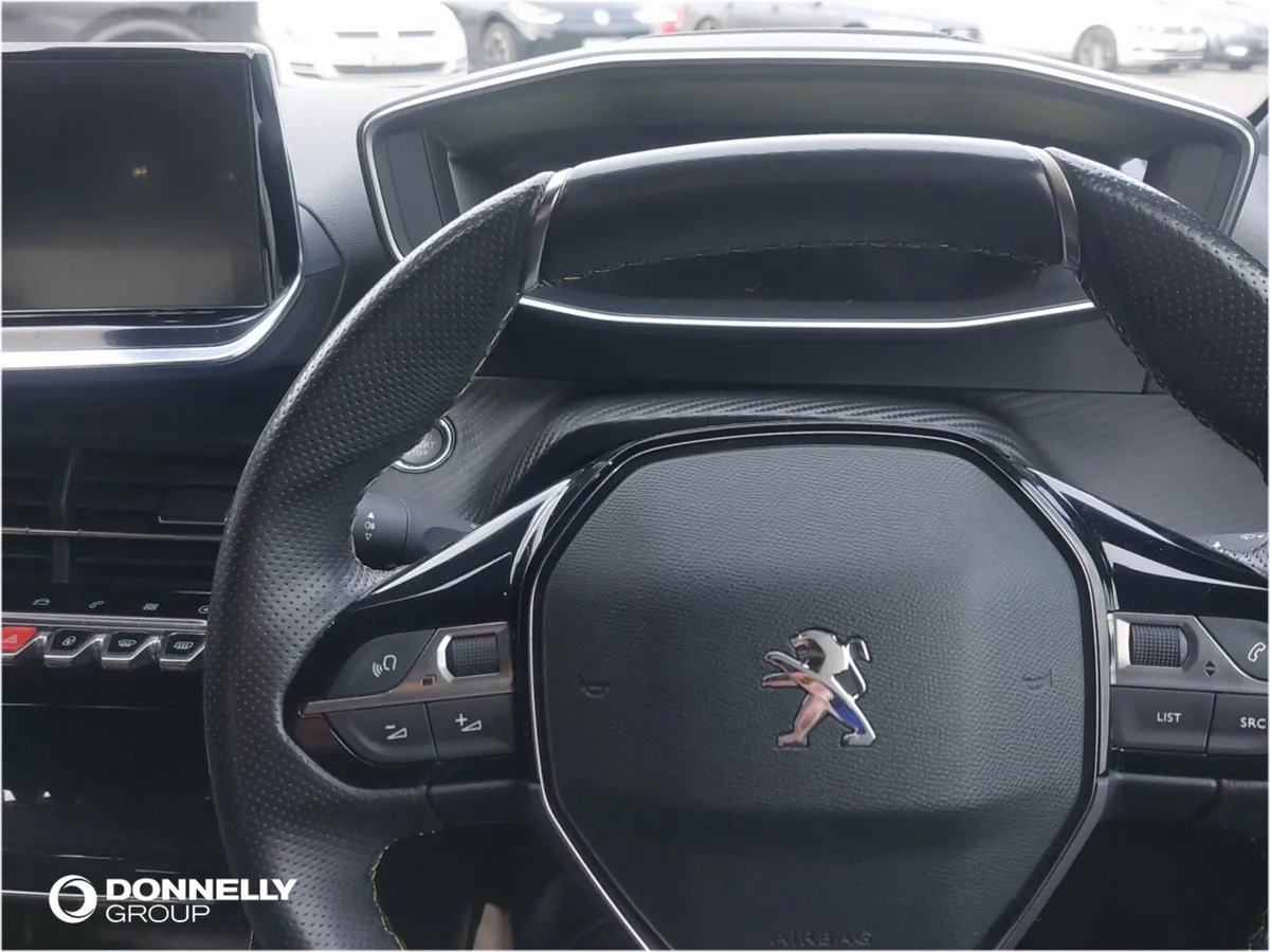 Peugeot 208 E- Electric Hatchback GT - Image 4