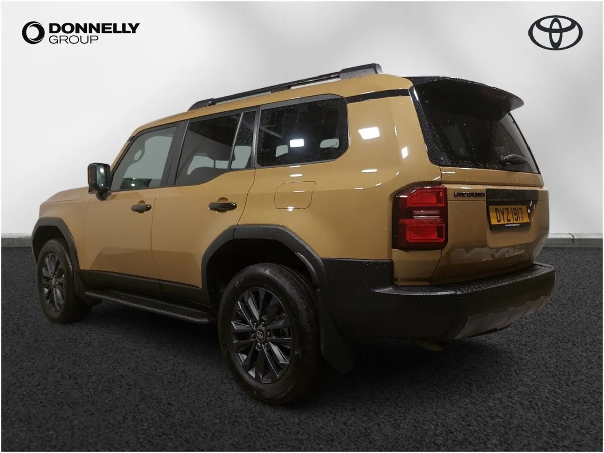 Toyota Land Cruiser Diesel Sw Invincible - Image 2