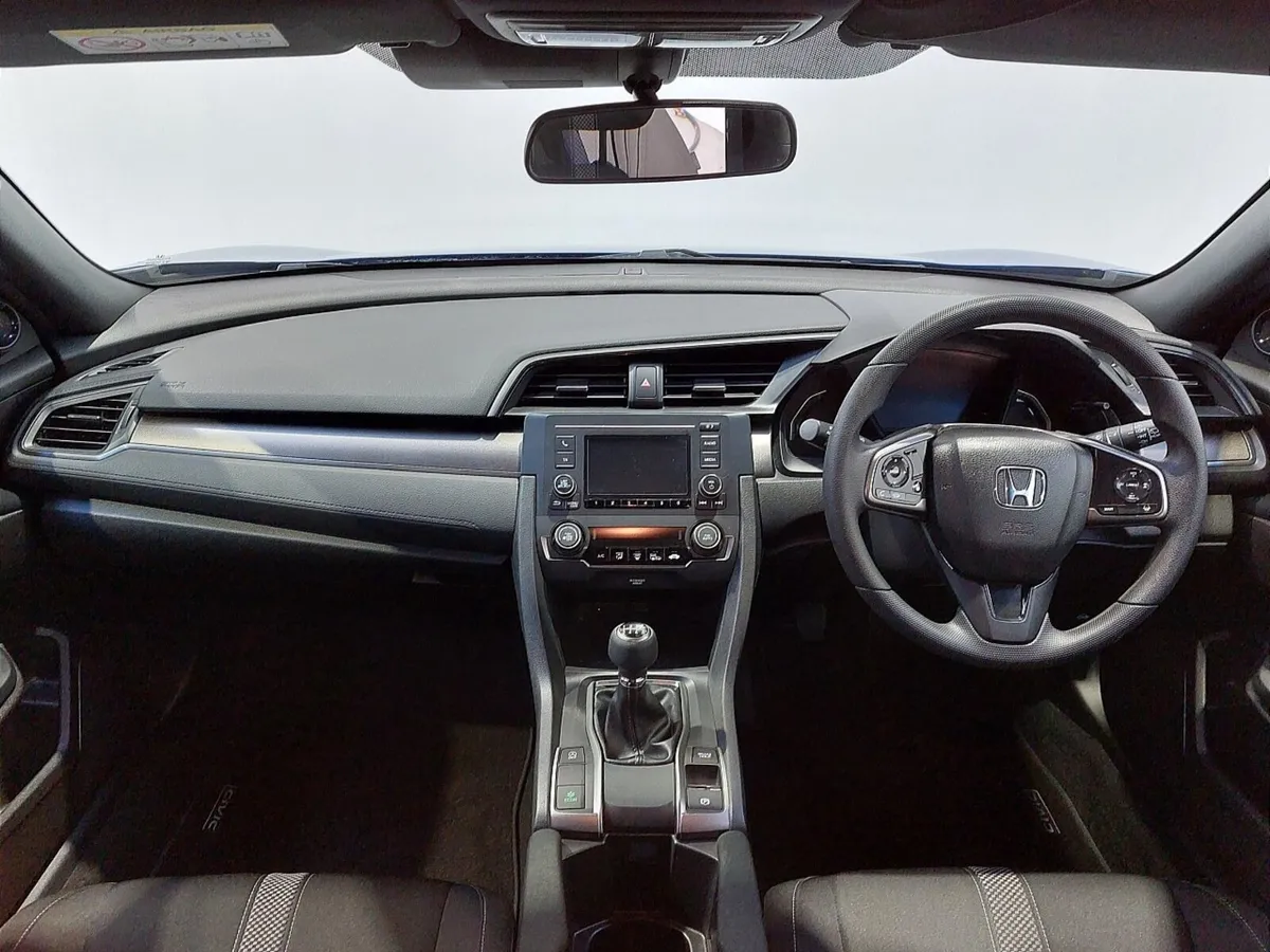 Honda Civic Hatchback SE - Image 4