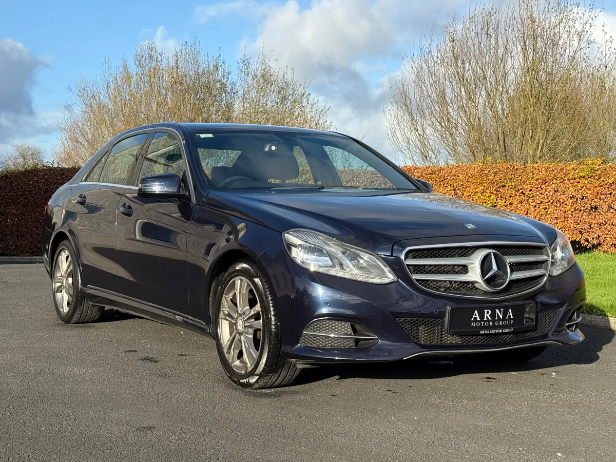 2014 Mercedes-Benz E-Class Elegance Sport - Image 3