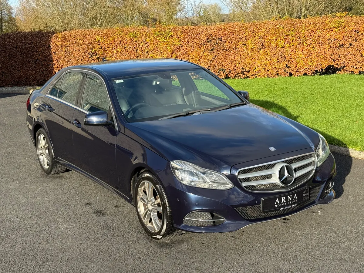 2014 Mercedes-Benz E-Class Elegance Sport - Image 4