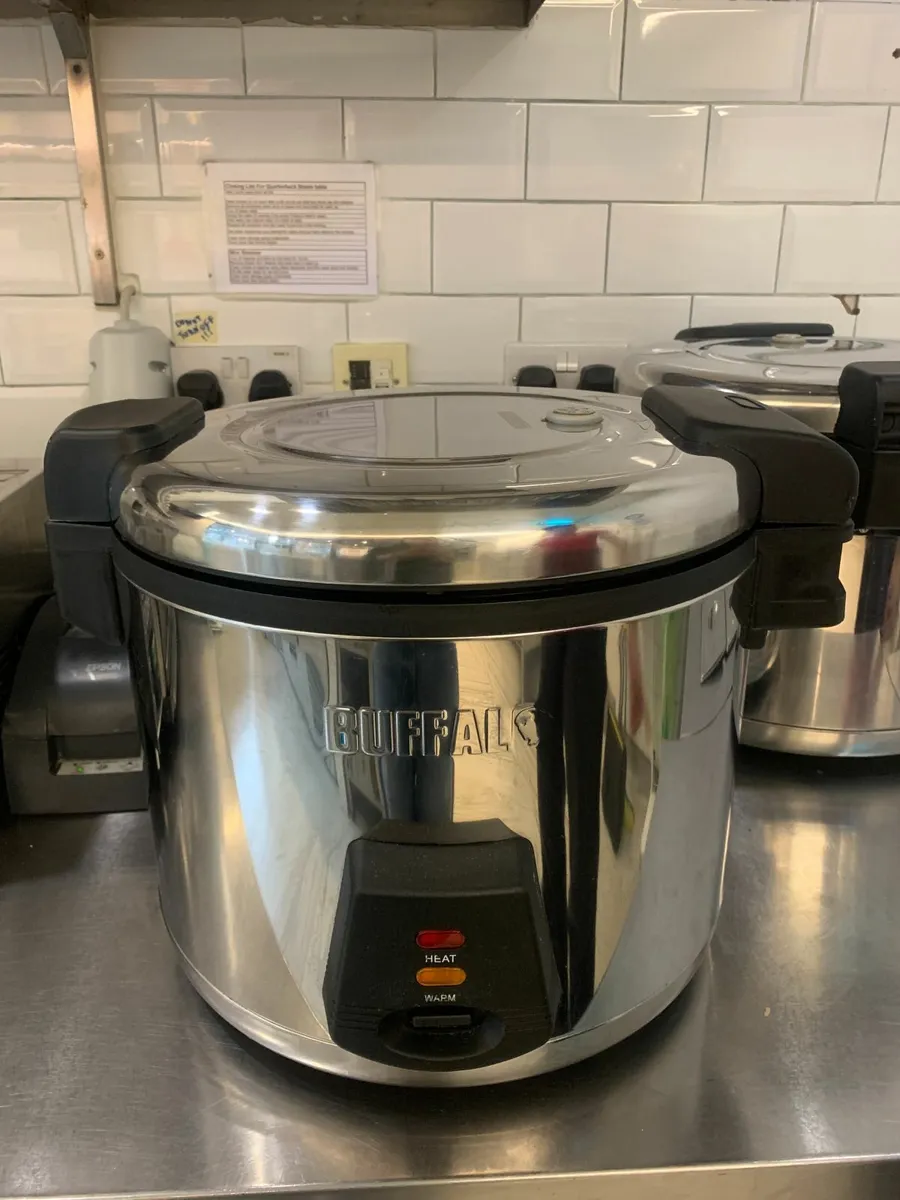 Buffalo Premium Commercial Rice Cooker 6 ltr X 3 - Image 1