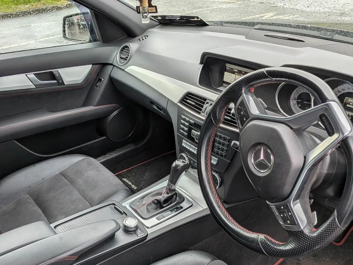 Mercedes-Benz C-Class 250  AMG 2012 - Image 2