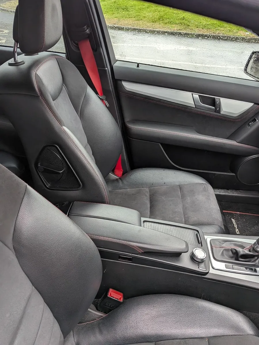 Mercedes-Benz C-Class 250  AMG 2012 - Image 4
