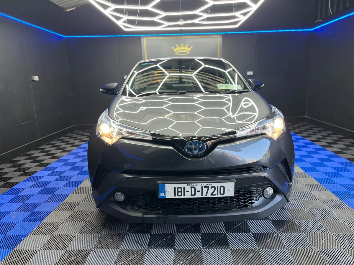 Toyota C-HR HYBRID NCT 02/28,LOW MILES - Image 4