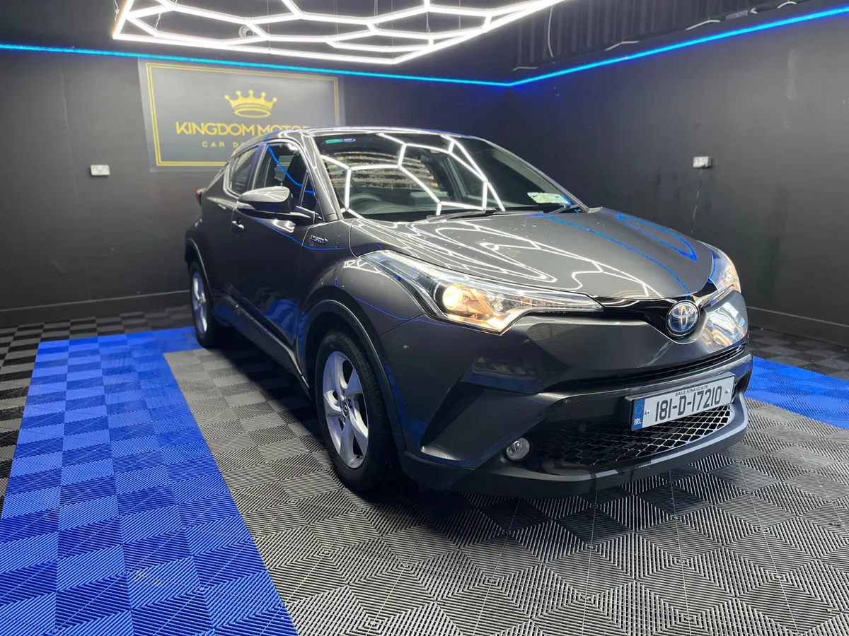 Toyota C-HR HYBRID NCT 02/28,LOW MILES - Image 3