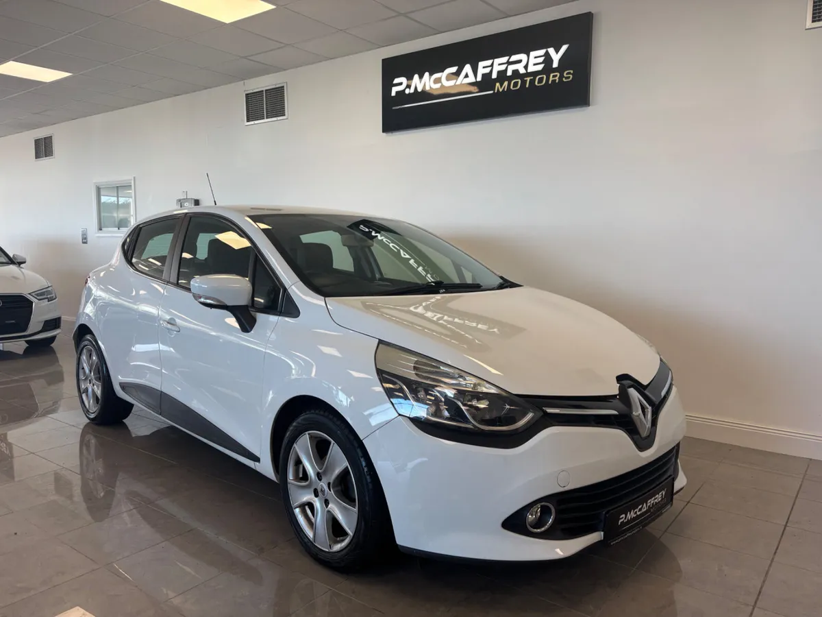 2015 Renault Clio 1.2 Auto Dynamic Nav - Image 4