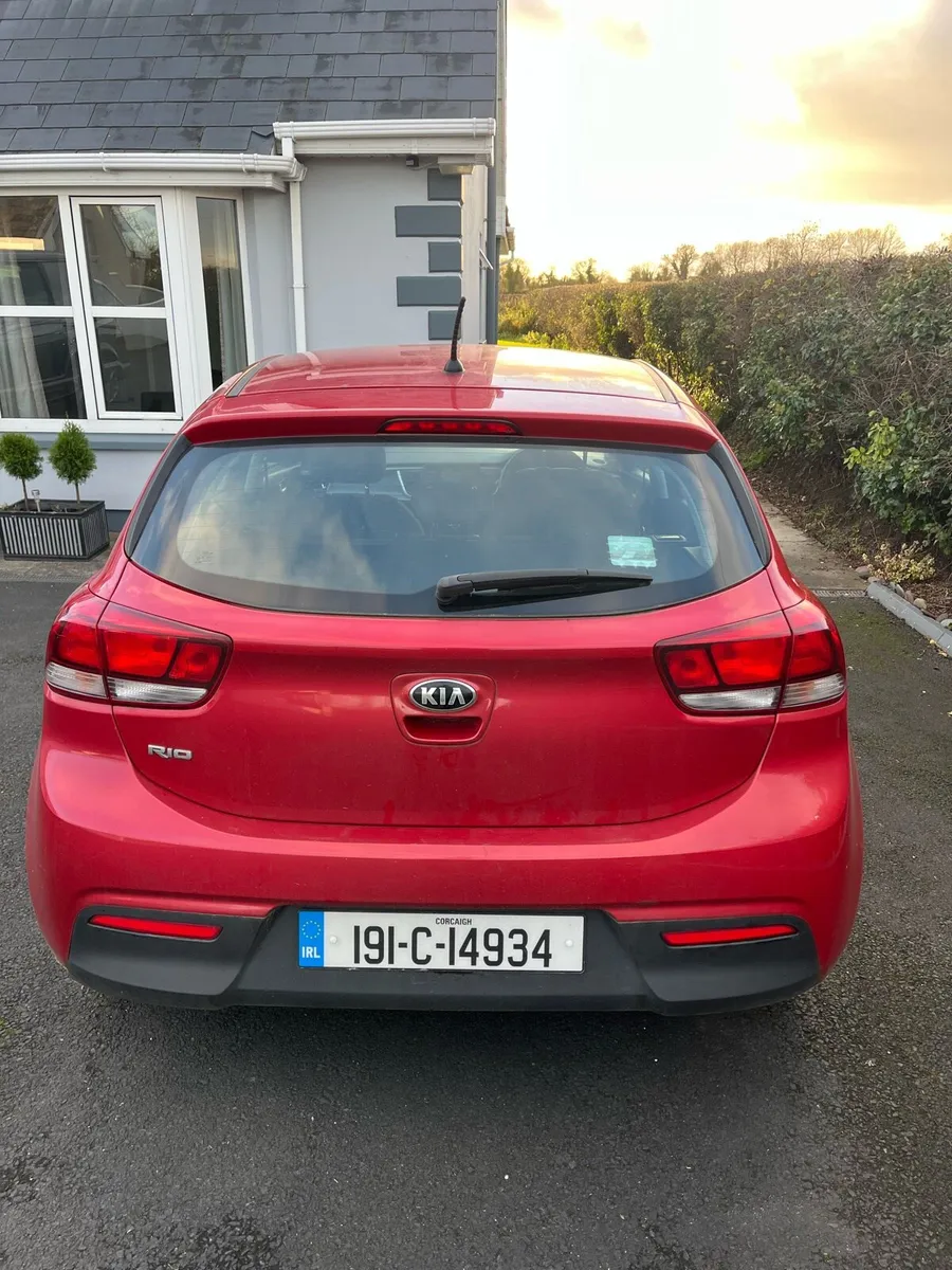 2019 Kia Rio - Image 3