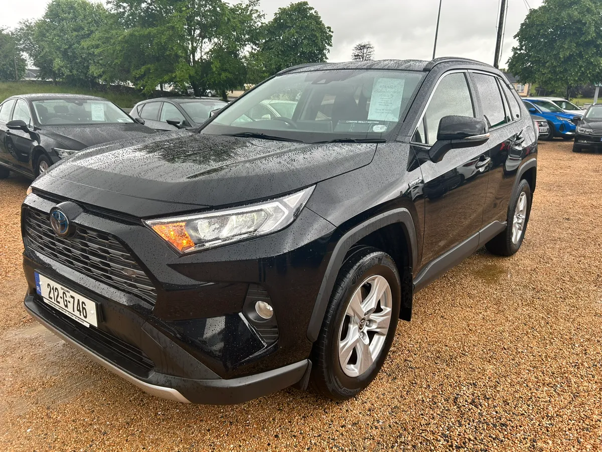 Toyota Rav 4 Luna petrol hybrid - Image 3