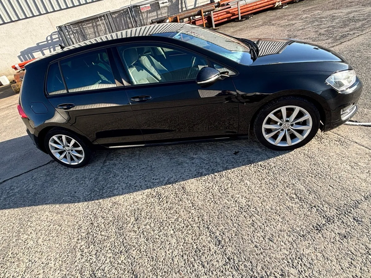 Volkswagen Golf 1.6 TDI Bluemotion - Image 4