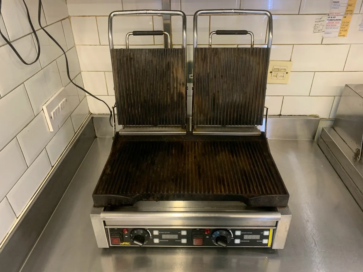 Buffalo Grill - Image 2