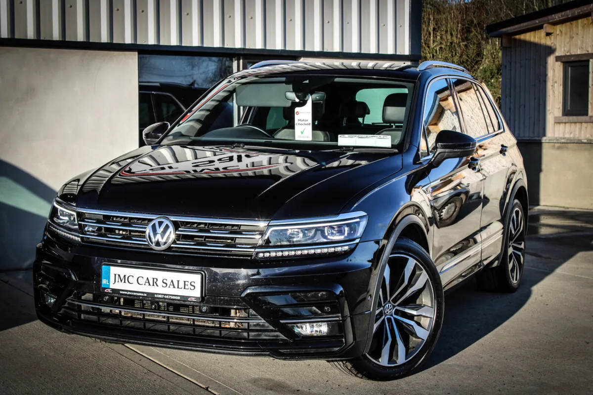 2020 VOLKSWAGEN TIGUAN R-LINE - Image 1