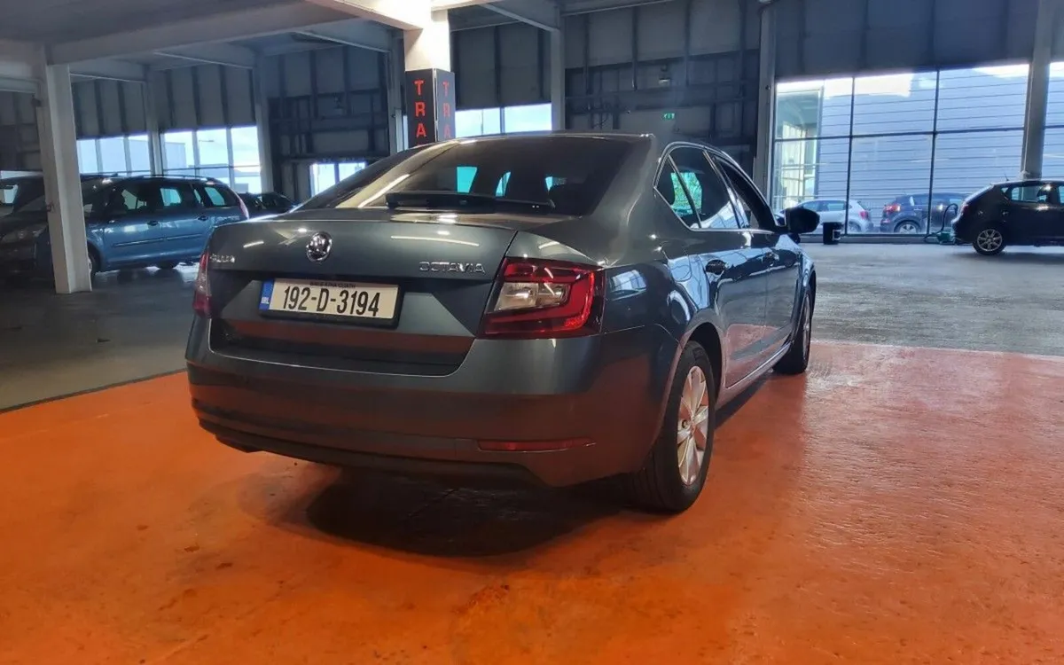 Skoda Octavia AMBITION 1.0TSI 115HP - Image 4