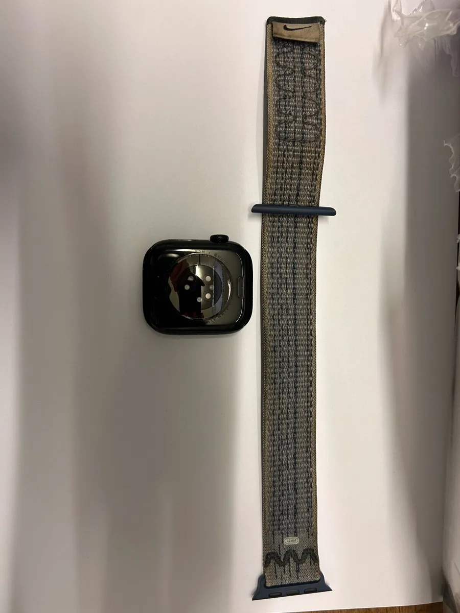 Apple watch series 10 - Image 4