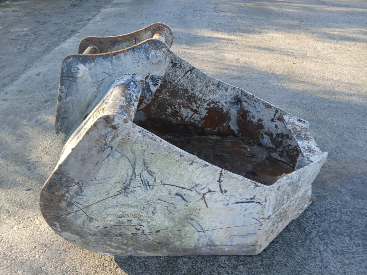 Concrete pouring bucket - Image 2