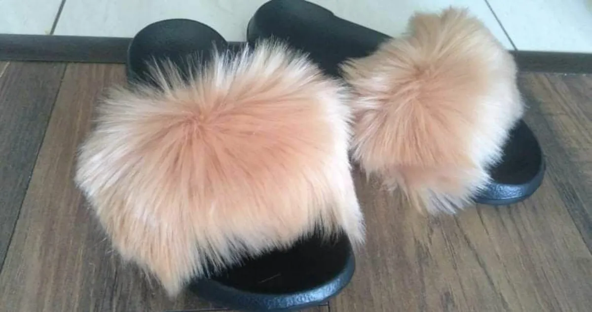 Fluffy fur slippers sizes 37-41 sizes 4-8 - Image 1