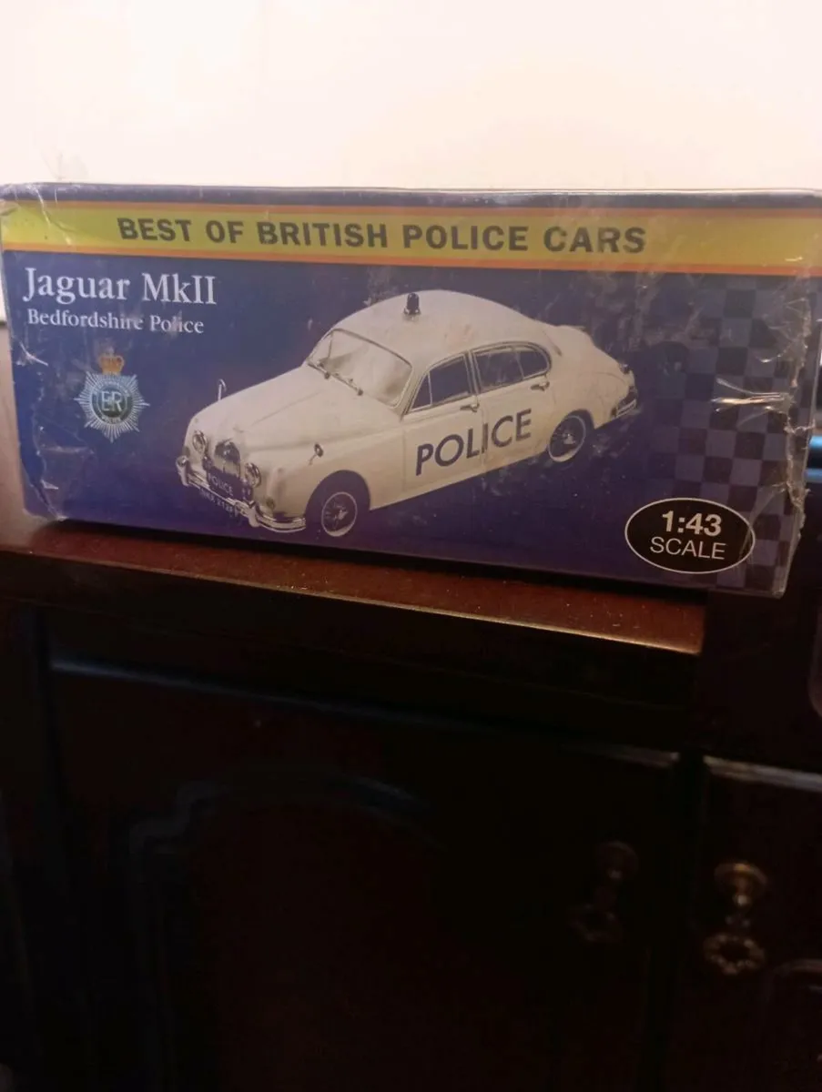 JAGUAR MK2 BEDFORDSHIRE POLICE CAR 🚓 - Image 3