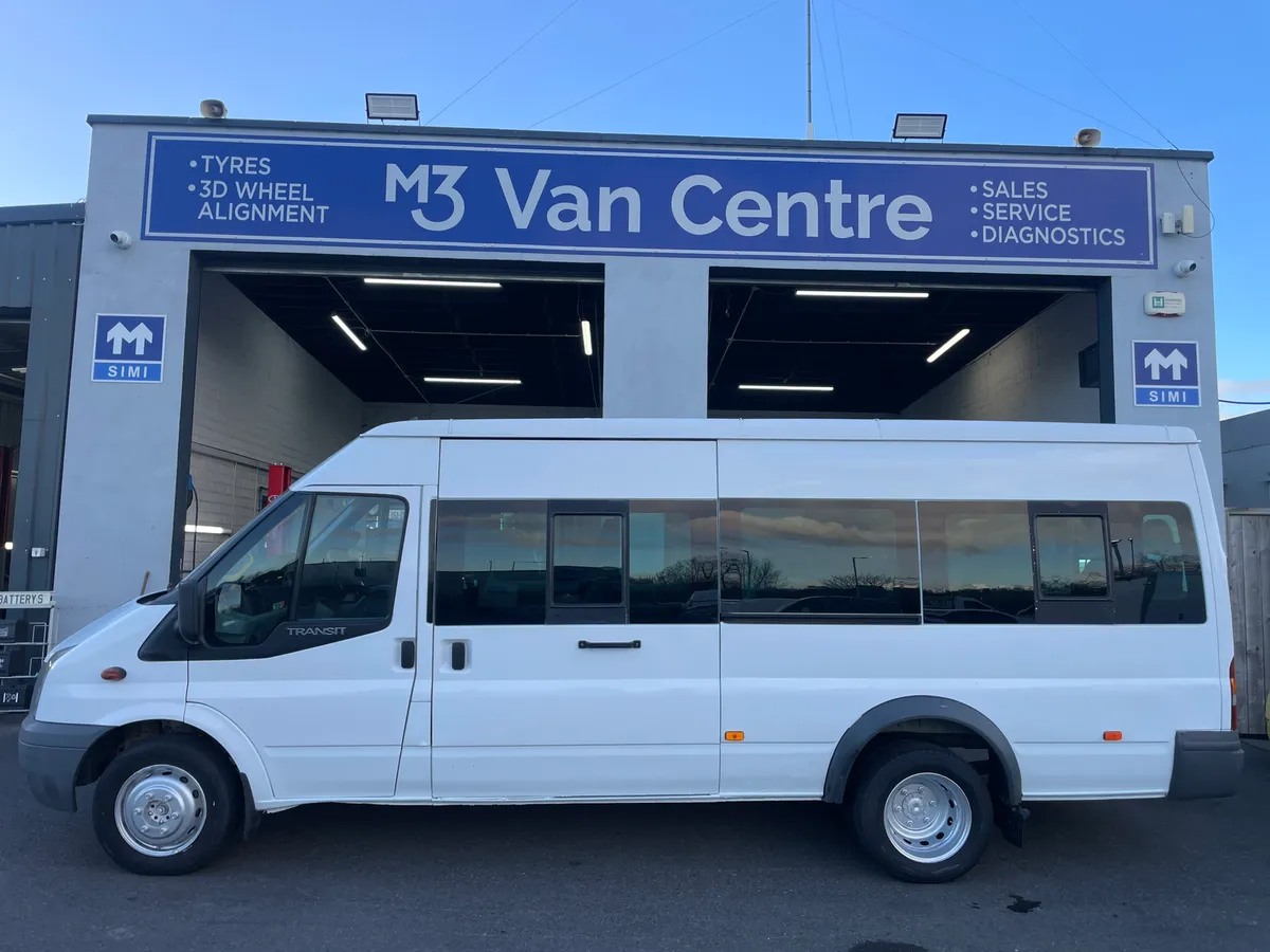 2011 FORD TRANIT NT 17 SEATS BUS 2.4 115PS L3 5DR - Image 2