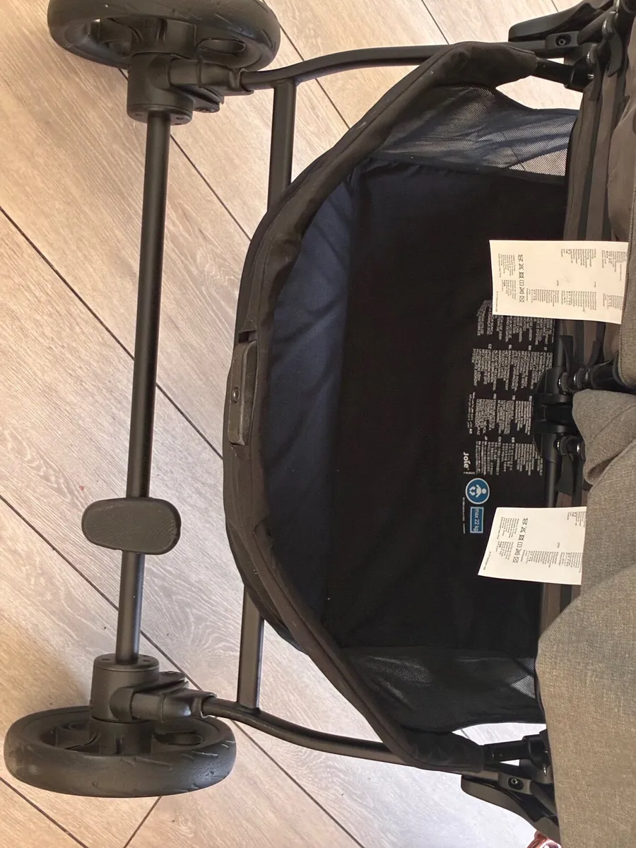 Double buggy - Image 1