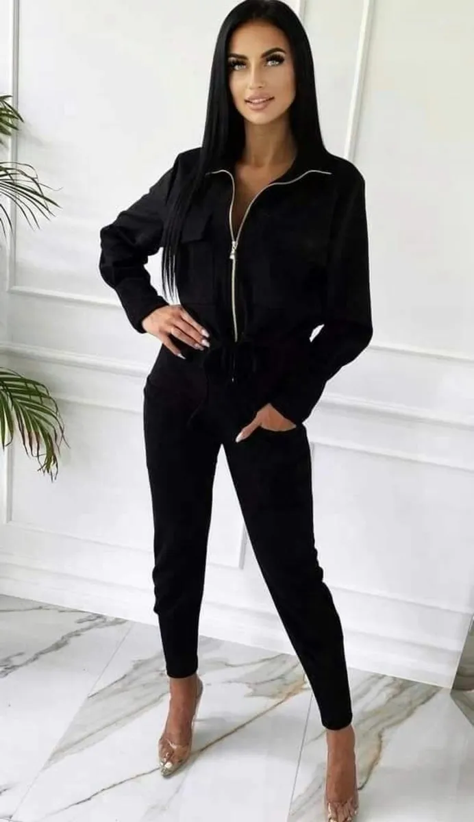 Set, sweatshirt with pockets and pants - Image 3