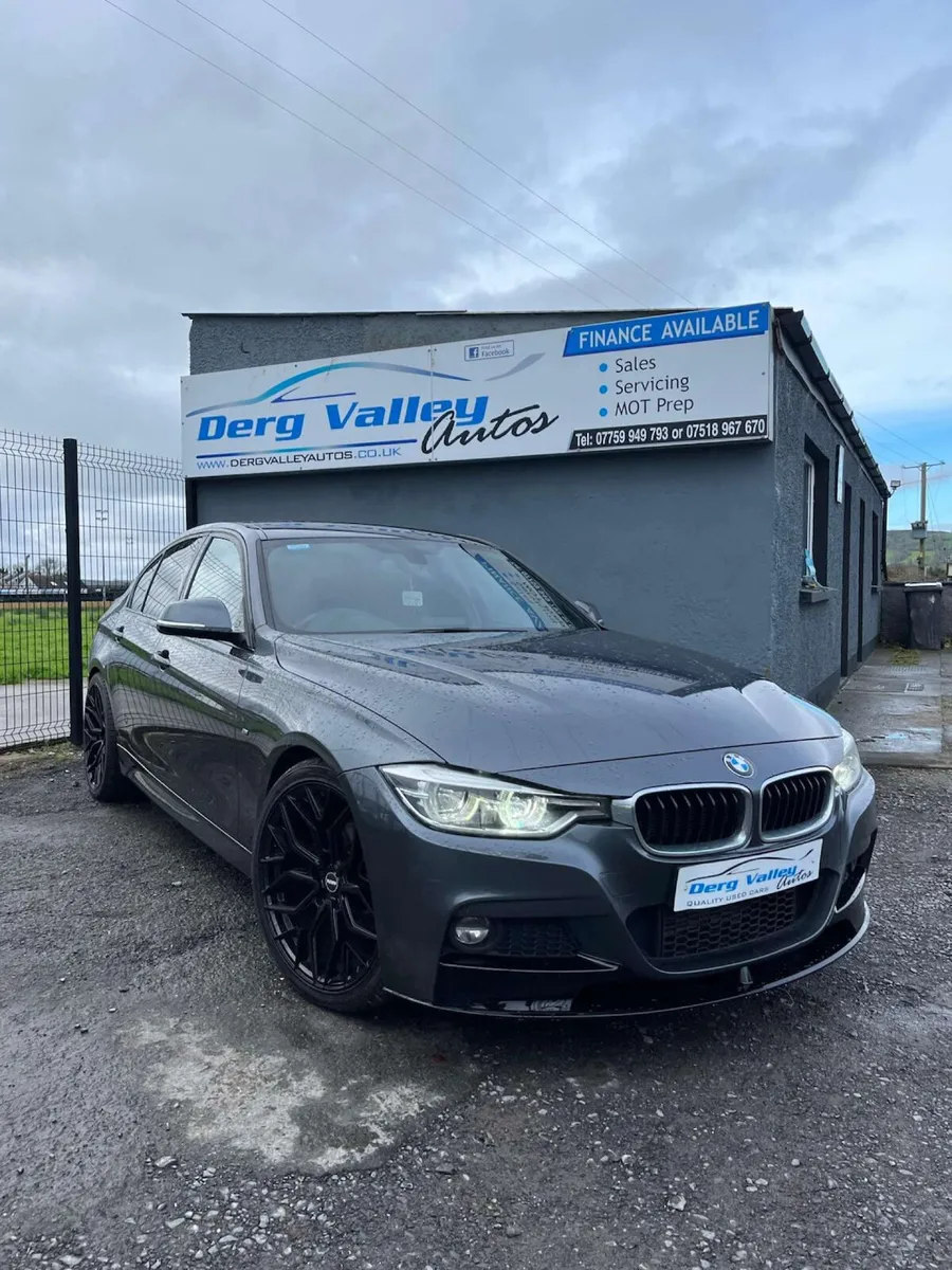 BMW 3-Series 2018 - Image 1
